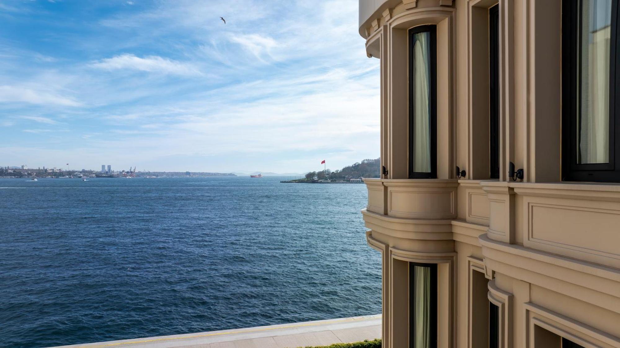 Dream Inn Karakoey Bosphorus อิสตันบูล ภายนอก รูปภาพ